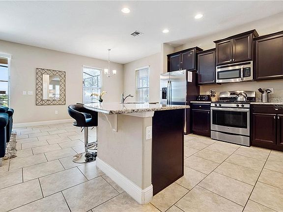 4th image of 5348 Oakbourne Ave