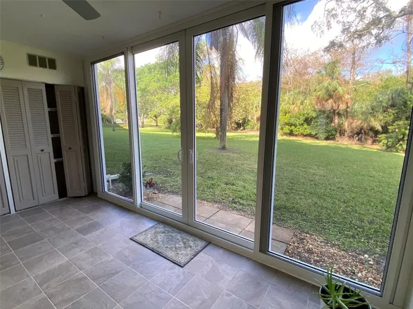 1060 Oakridge F #1060, Deerfield Beach, FL 33442