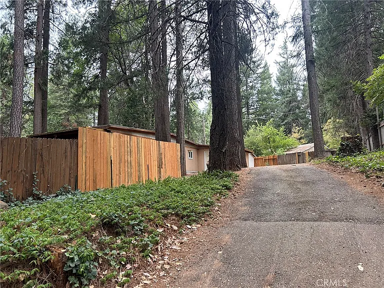 14745 Del Oro Dr — Photo 4