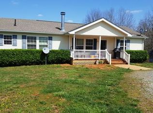 470 Greenhouse Rd, Glade Hill, VA 24092