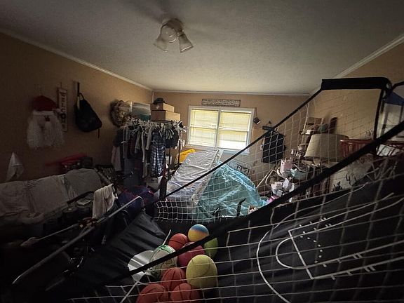 4th image of 1730 Haisten Dr