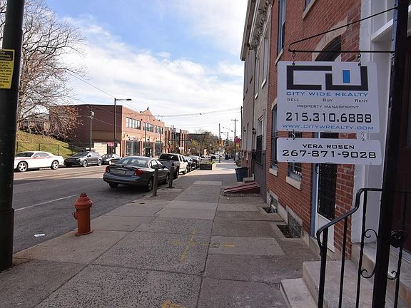 2nd image of 4141 Woodland Ave #1