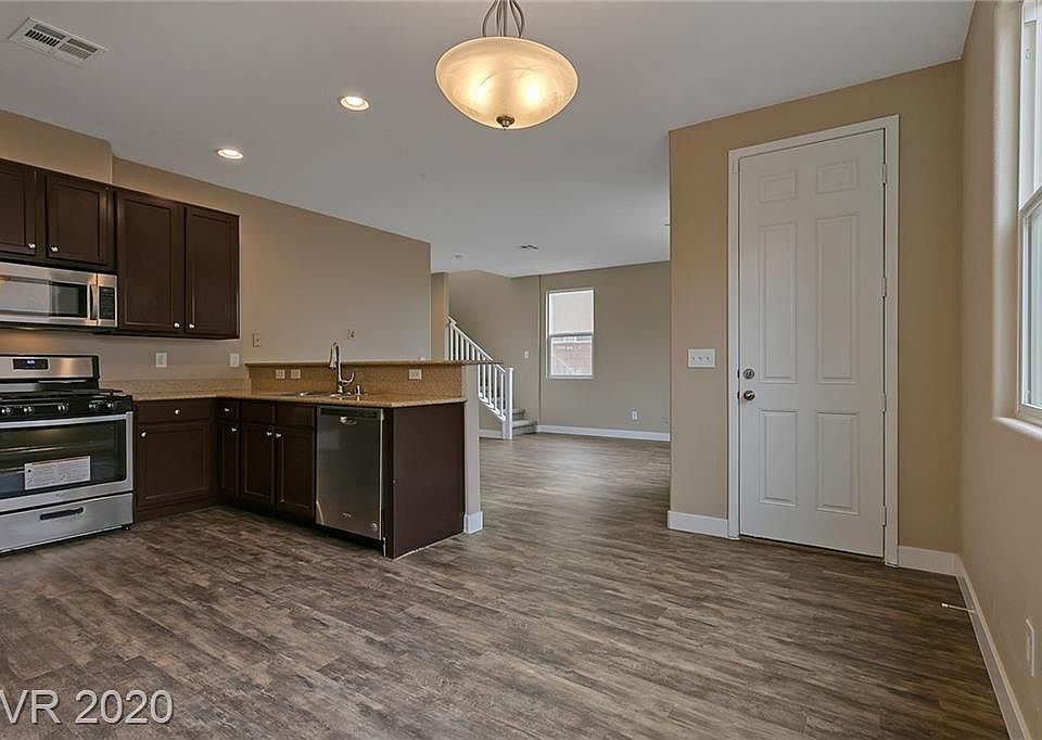1st image of 7707 Ornamento Way