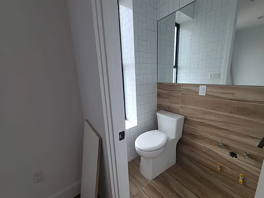 Rented by Lodger Corp | media 14