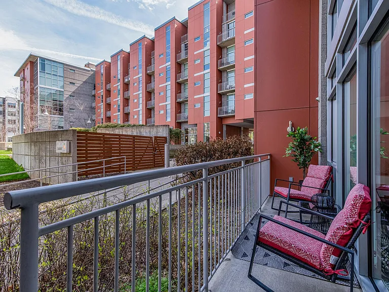 2115 Yeaman Pl #103 — Photo 24