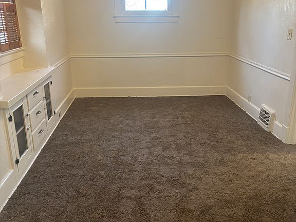 3rd image of 1550 Jermain Dr