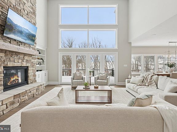 5th image of 510 Newcomen Rd #F1p