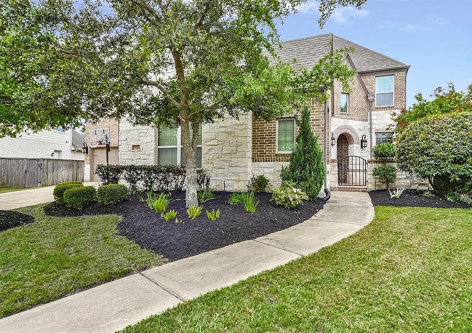 1st image of 5106 Steep Forest Cir