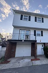 87 9th Street
