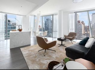 645 59th St #2108, New York, NY 10019