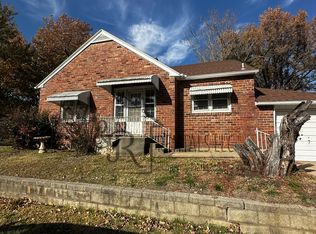 602 N Walnut St, Pittsburg, KS 66762