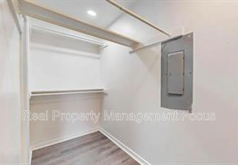 14724 Overview Dr — Photo 21