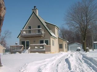 10584 Harwood Lake Rd, Three Rivers, MI 49093