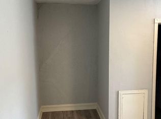 825 N 63rd St #301, Philadelphia, PA 19151