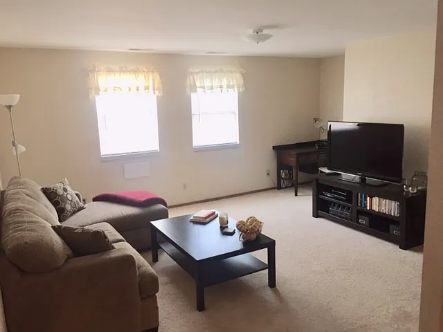 2226 Darlington Rd — Photo 4