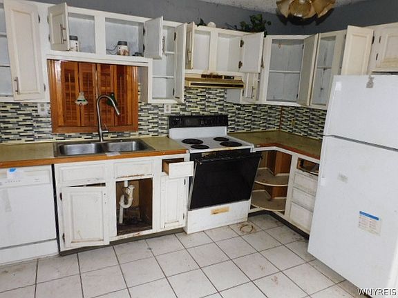 2nd image of 1561 Tuscarora Rd