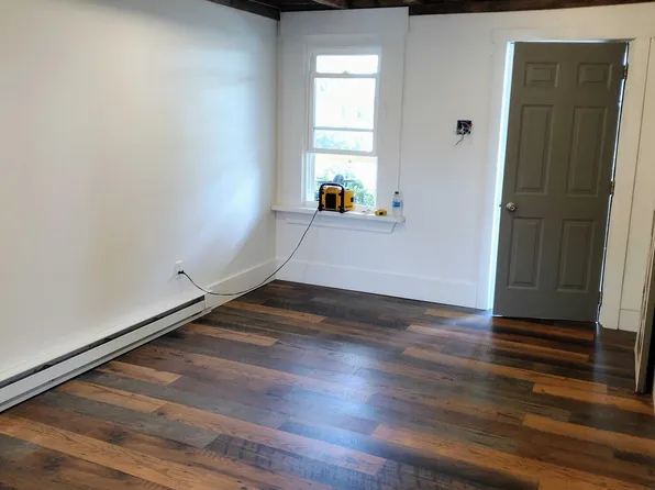 400 Walnut St, Middleburg, PA