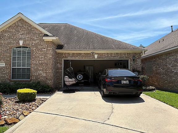 3rd image of 17411 Palisander Ct