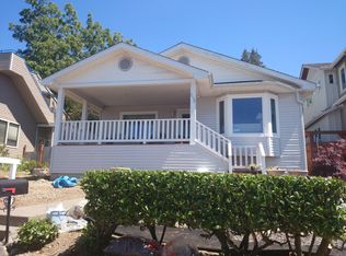 5432 37th Ave SW, Seattle, WA 98126