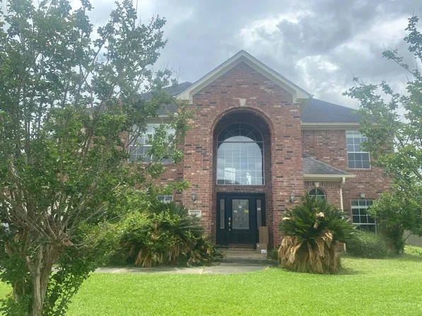 3805 Champions Dr, Beaumont, TX 77707