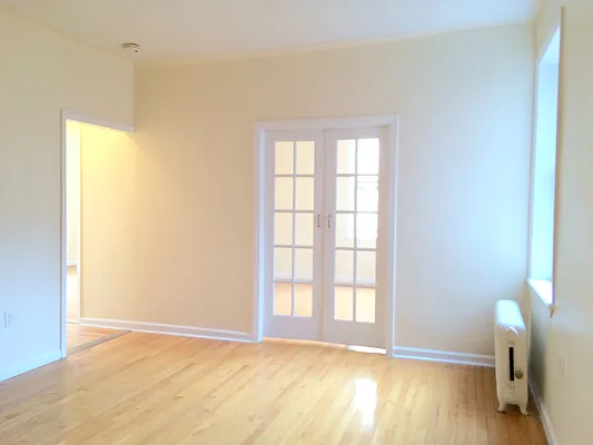 Rented by Uptown Flats LLC | media 8