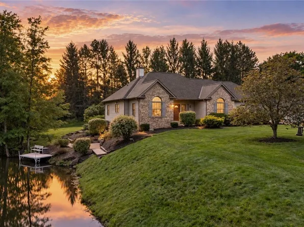 11735 Tall Pines Dr, Chardon, OH 44024