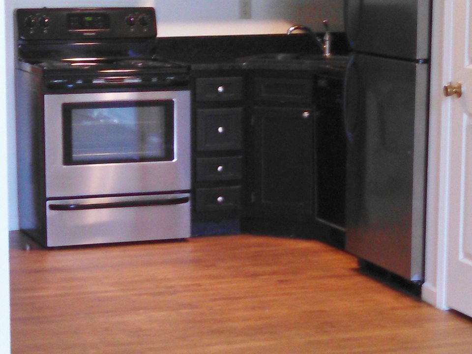 Loft 211 kitchen
