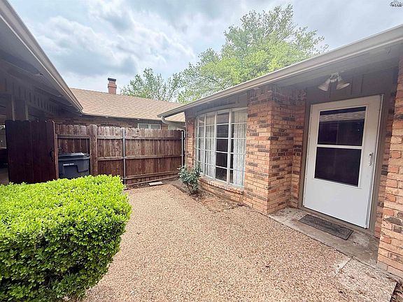 4th image of 4500 Spanish Trce APT 4