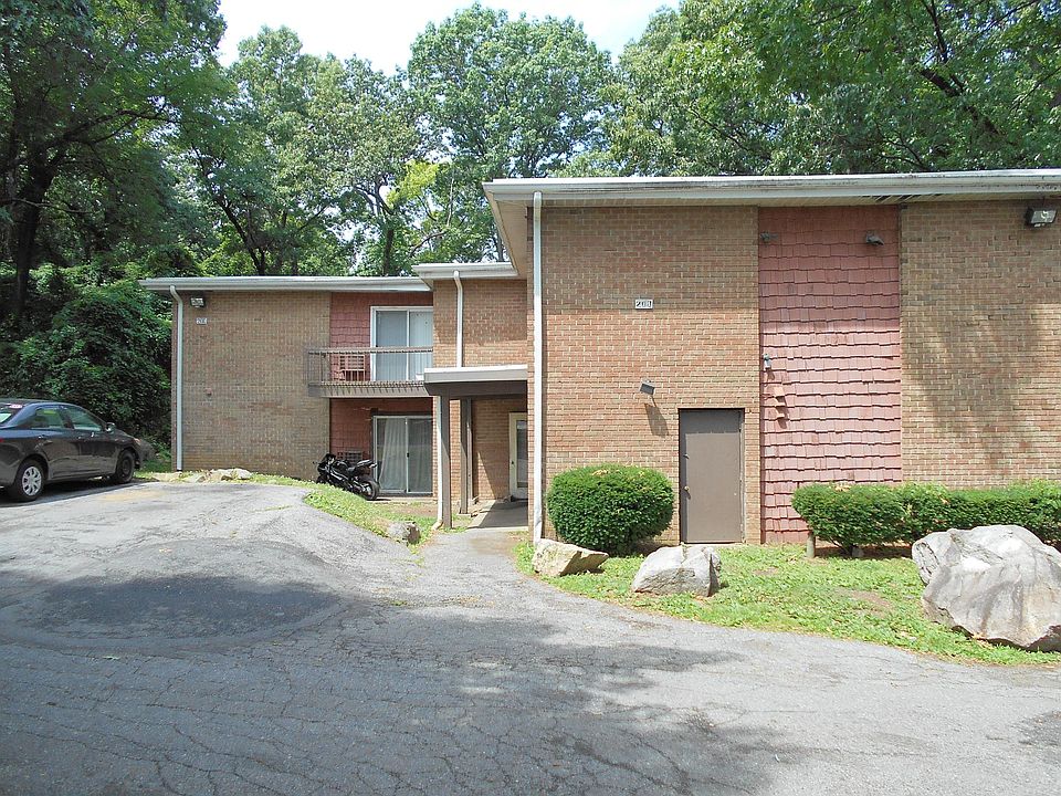 Apartment Building