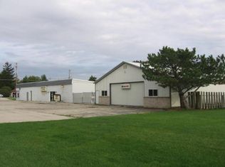 S92W27825 National Ave, Mukwonago, WI 53149