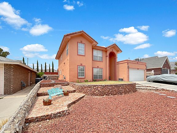 2nd image of 4344 Loma De Luna Dr