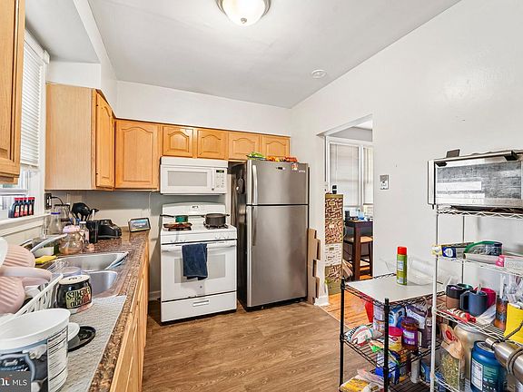 4th image of 4504 Garrison Blvd
