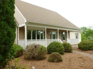 99 Back Brook Rd, Ringoes, NJ 08551