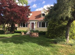 206 Sunset Rd, Burlington, NJ 08016