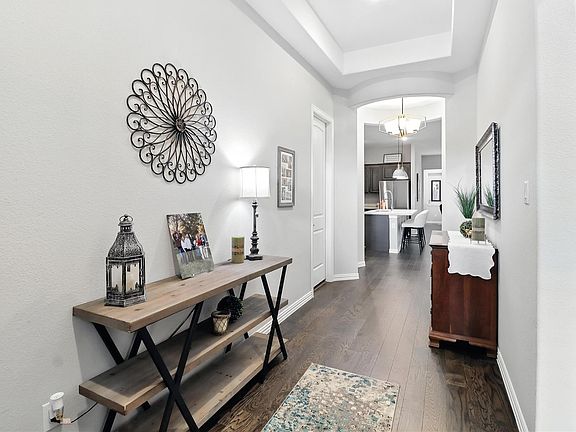 5th image of 5512 Pebble Dr