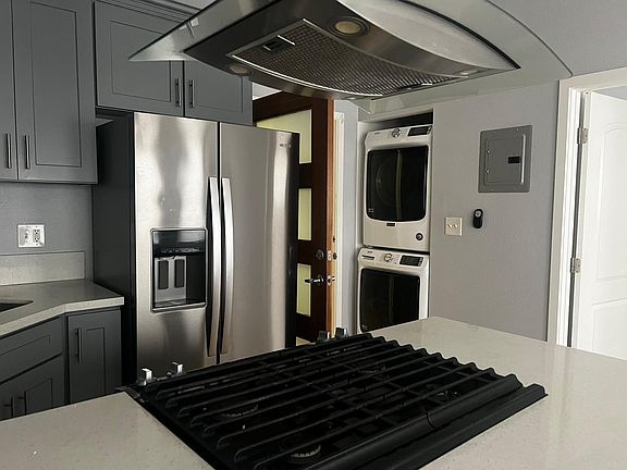 2nd image of 338 Cedar Ave #14