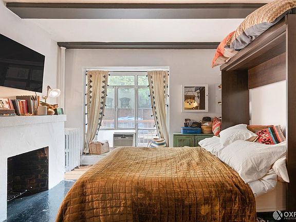 5th image of 53 Morton St #2C