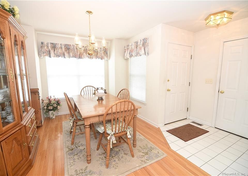 Lexington Mews 2008 Eaton Ct Danbury CT Zillow