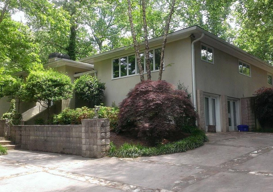 1279 Hopkins Terrace