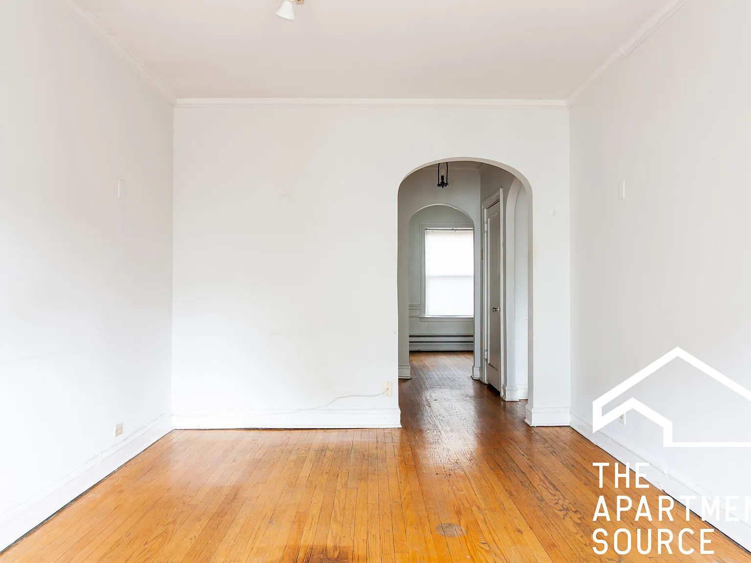 1 bed, 650 sqft, $2,345 — Photo 3