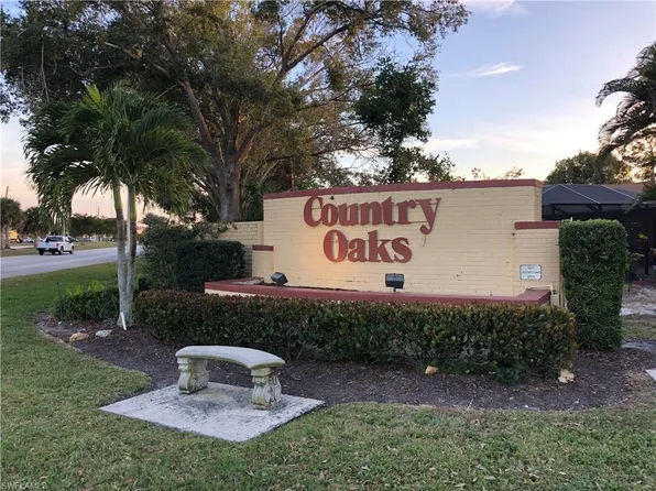 9911 Country Oaks DR, FORT MYERS, FL 33967