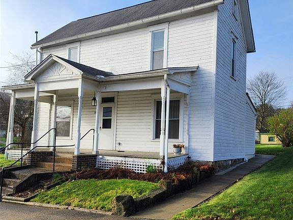 2nd image of 208 Main St