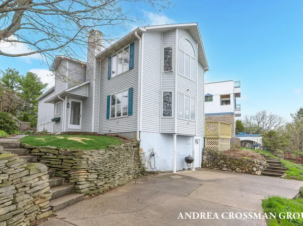 567 Breezy Bluff St, Battle Creek, MI 49015