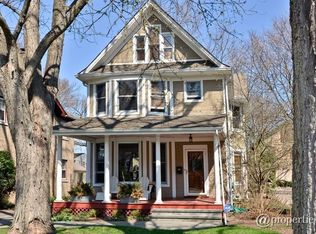 599 Vernon Ave, Glencoe, IL 60022