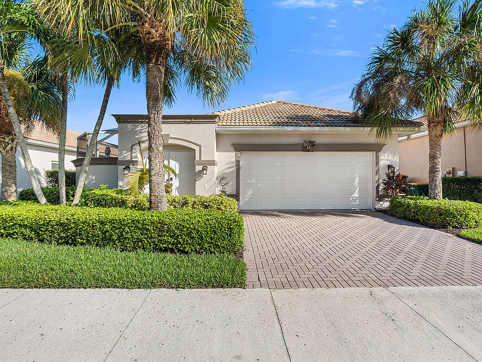 1st image of 104 Glen Eagle Cir