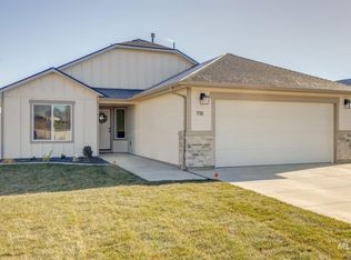 918 Sierra St, Vale, OR 97918