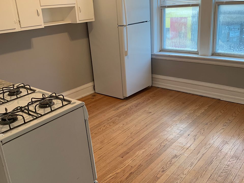 1st image of 2820 W Diversey Ave APT 2F