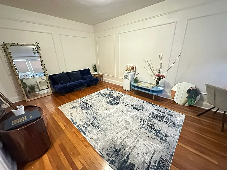70 Chiswick Rd #1 — Photo 25