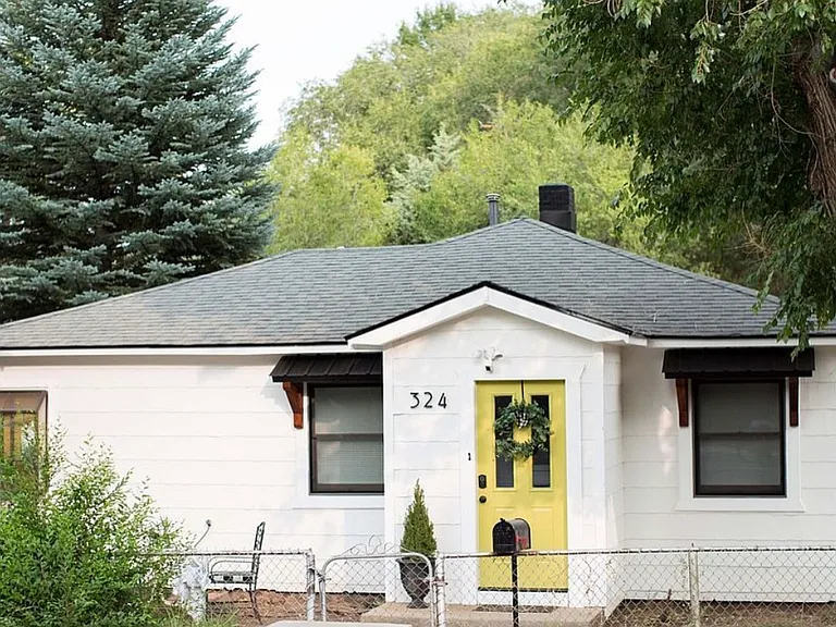 324 N Bonito St — Photo 22