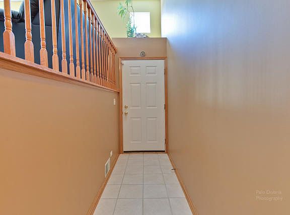 2nd image of 211 Monarch Dr #1106